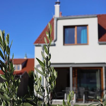Veritas House ميكولوف المظهر الخارجي الصورة